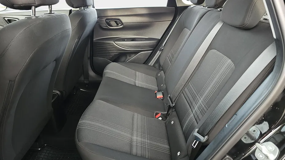 HYUNDAI i20 i20 1.2 Pure