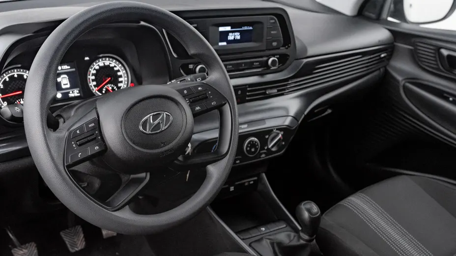 HYUNDAI i20 i20 1.2 Pure