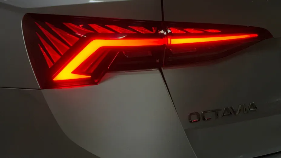 SKODA Octavia Octavia 1.5 TSI ACT Ambition