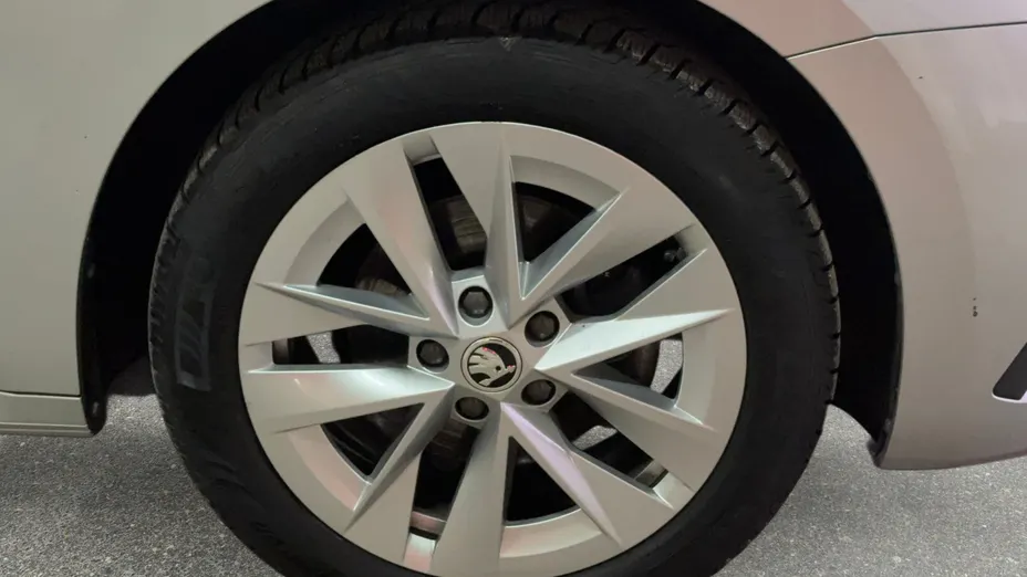 SKODA Octavia Octavia 1.5 TSI ACT Ambition