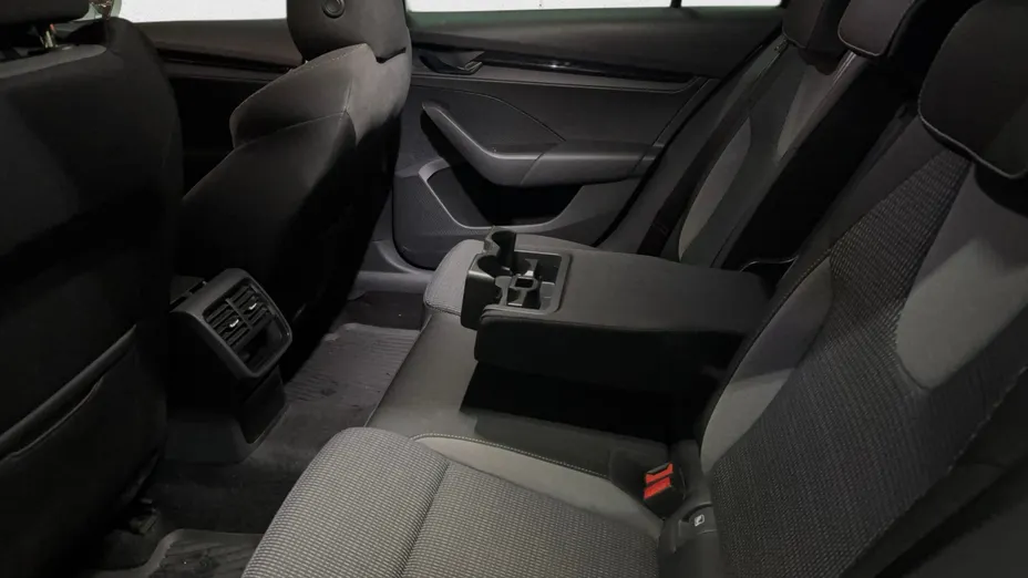 SKODA Octavia Octavia 1.5 TSI ACT Ambition