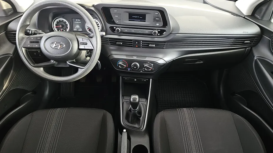 HYUNDAI i20 i20 1.2 Pure