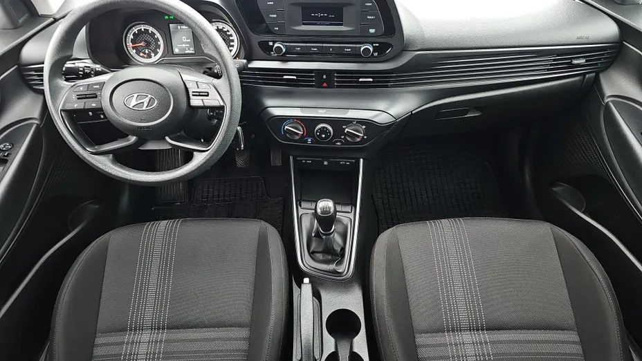 HYUNDAI i20 i20 1.2 Pure