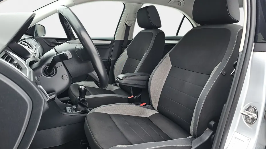 SKODA Rapid Rapid 1.0 TSI Ambition