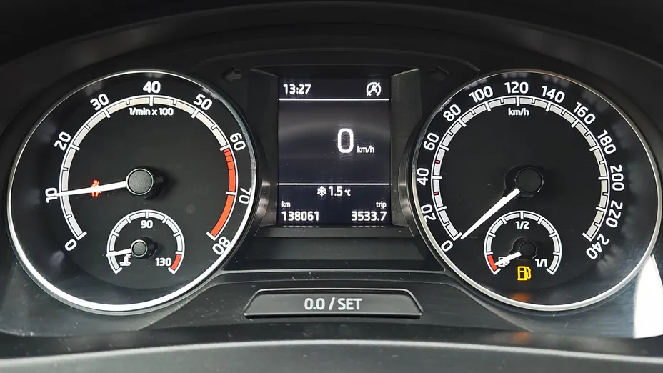 SKODA Rapid Rapid 1.0 TSI Ambition