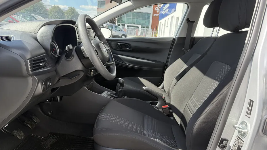 HYUNDAI i20 i20 1.2 Pure