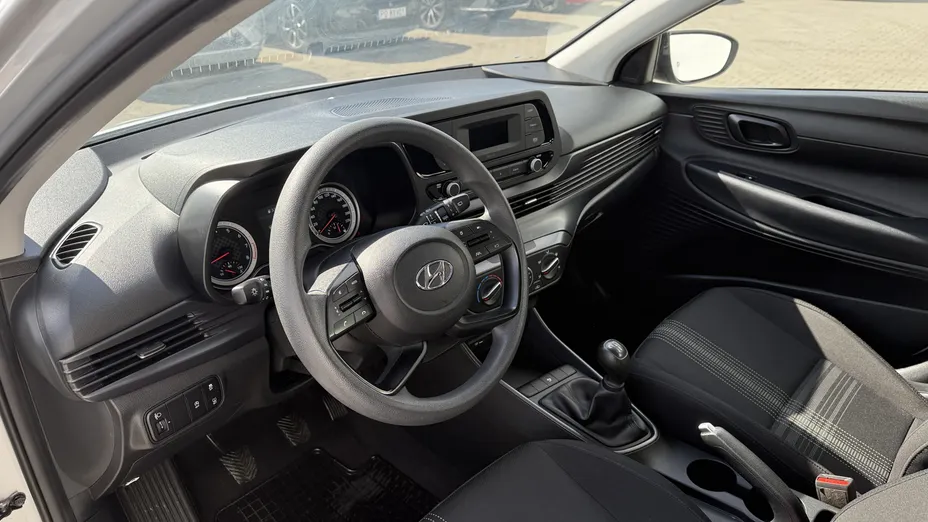 HYUNDAI i20 i20 1.2 Pure