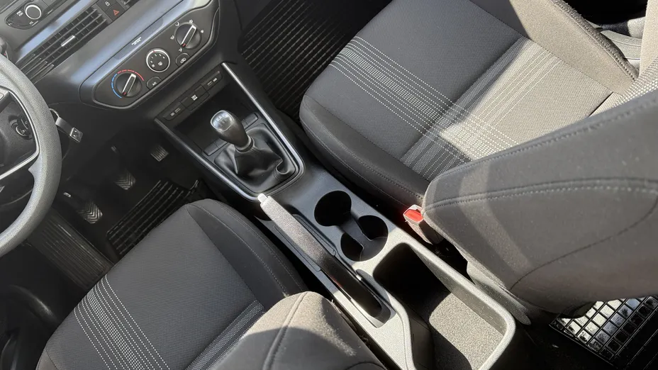 HYUNDAI i20 i20 1.2 Pure