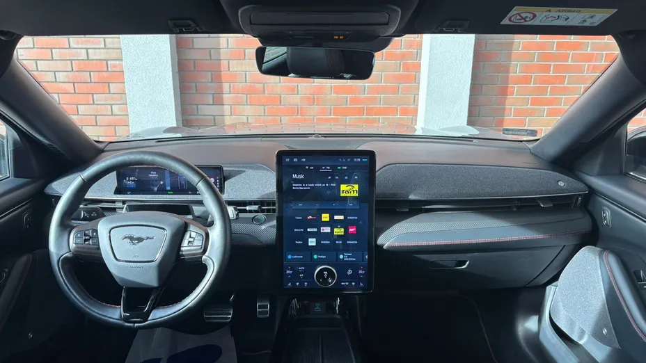 FORD Mustang Mach-E Mustang Mach-E 98kWh AWD