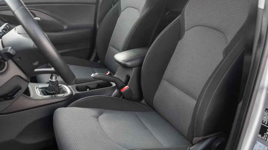 HYUNDAI i30 i30 1.0 T-GDI Modern