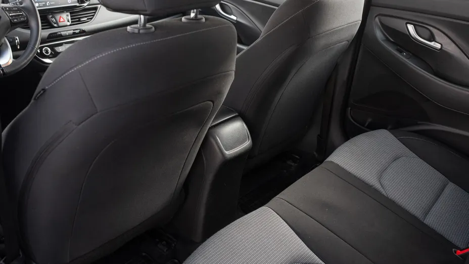 HYUNDAI i30 i30 1.0 T-GDI Modern