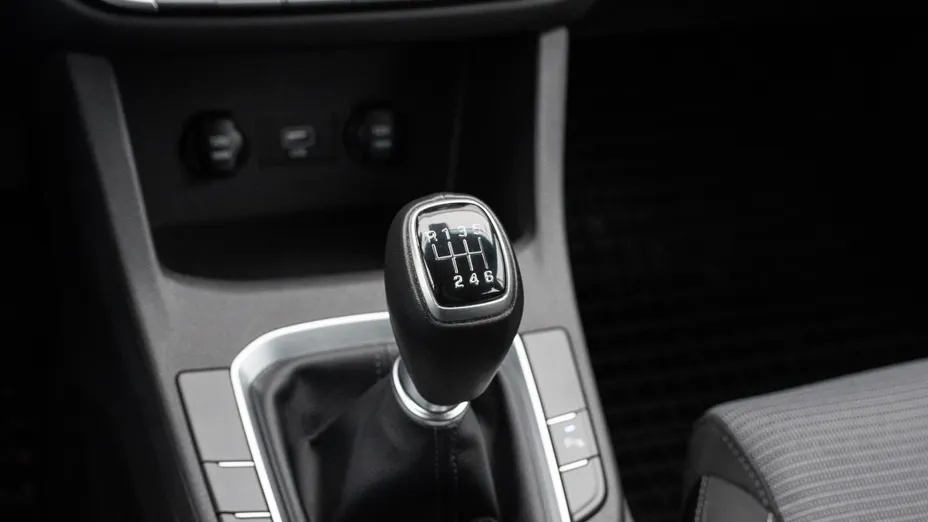 HYUNDAI i30 i30 1.0 T-GDI Modern