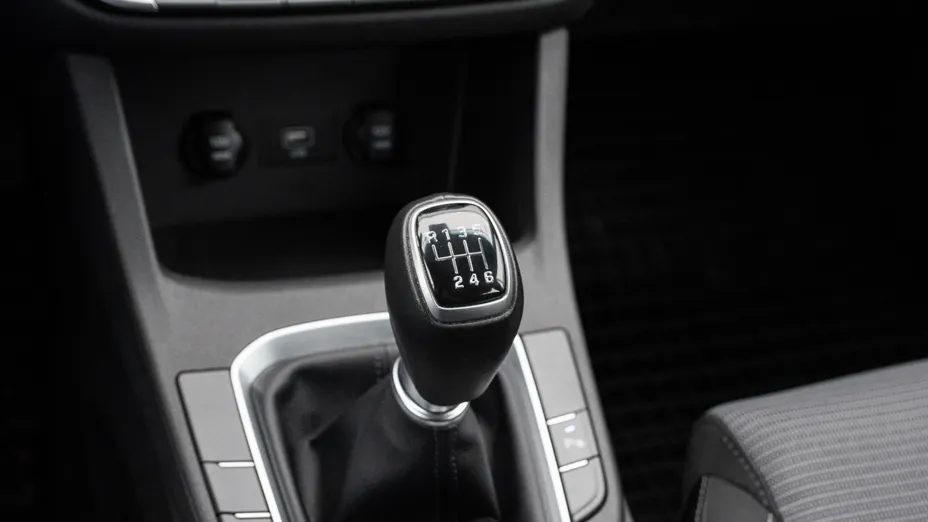 HYUNDAI i30 i30 1.0 T-GDI Modern