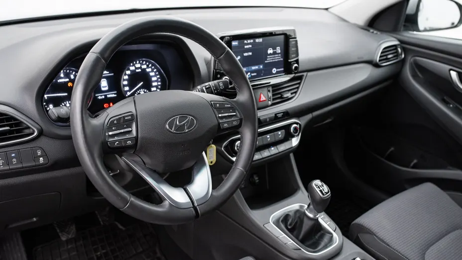 HYUNDAI i30 i30 1.0 T-GDI Modern