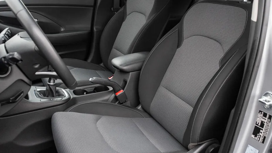 HYUNDAI i30 i30 1.0 T-GDI Modern