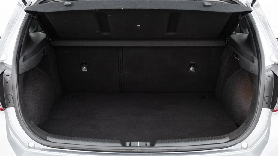 HYUNDAI i30 i30 1.0 T-GDI Modern