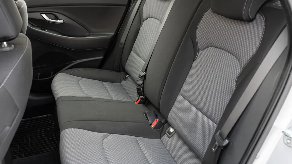 HYUNDAI i30 i30 1.0 T-GDI Modern