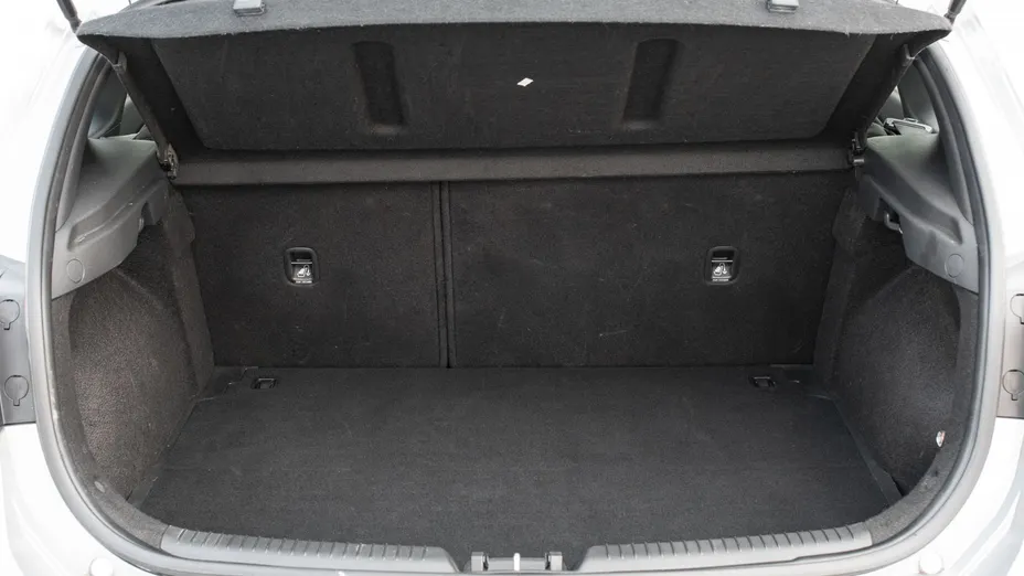 HYUNDAI i30 i30 1.0 T-GDI Modern