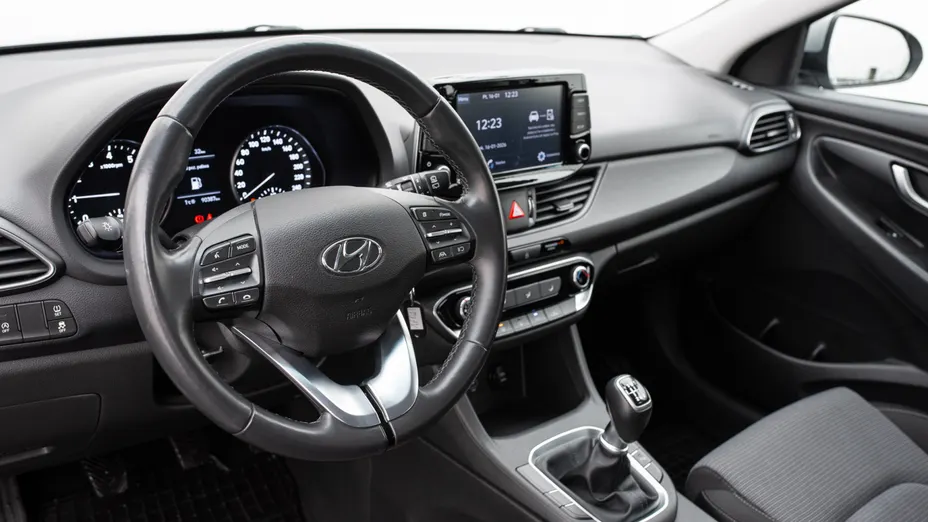 HYUNDAI i30 i30 1.0 T-GDI Modern