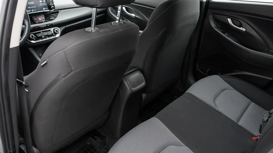 HYUNDAI i30 i30 1.0 T-GDI Modern