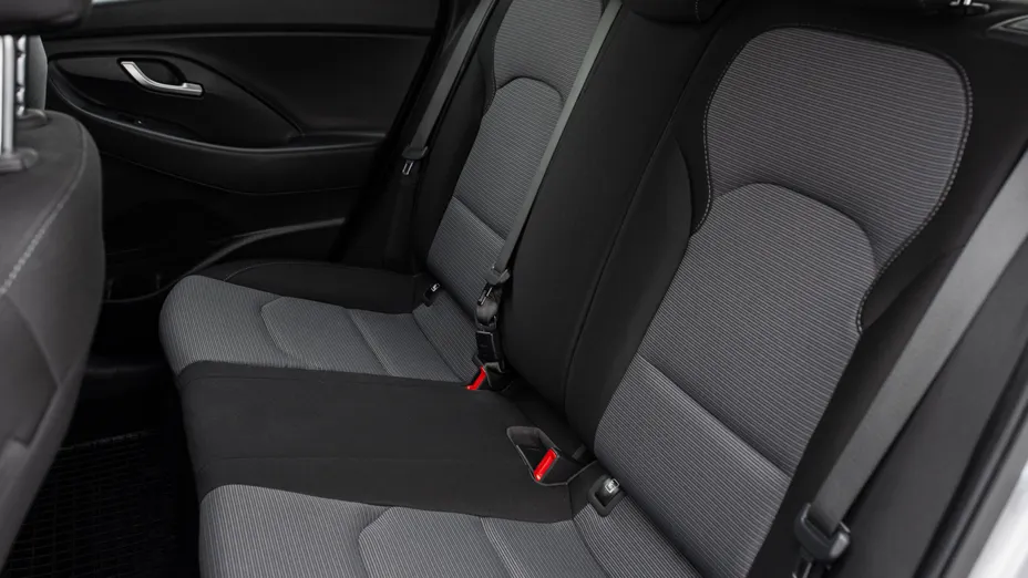 HYUNDAI i30 i30 1.0 T-GDI Modern