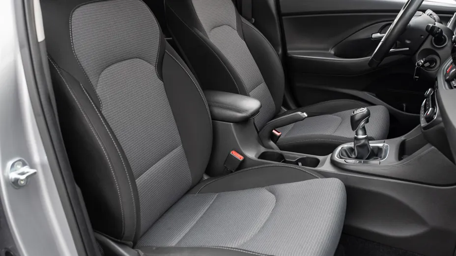 HYUNDAI i30 i30 1.0 T-GDI Modern