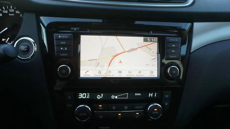 NISSAN Qashqai Qashqai 1.3 DIG-T N-Connecta