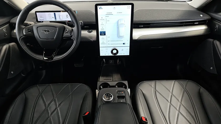 FORD Mustang Mach-E Mustang Mach-E 98kWh RWD