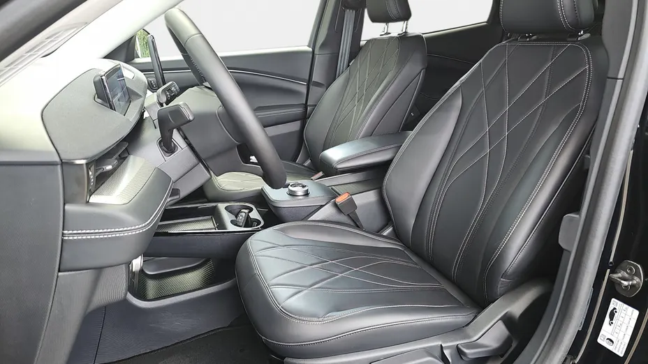 FORD Mustang Mach-E Mustang Mach-E 98kWh RWD