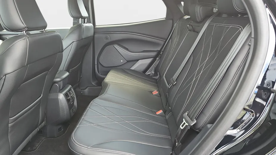 FORD Mustang Mach-E Mustang Mach-E 98kWh RWD