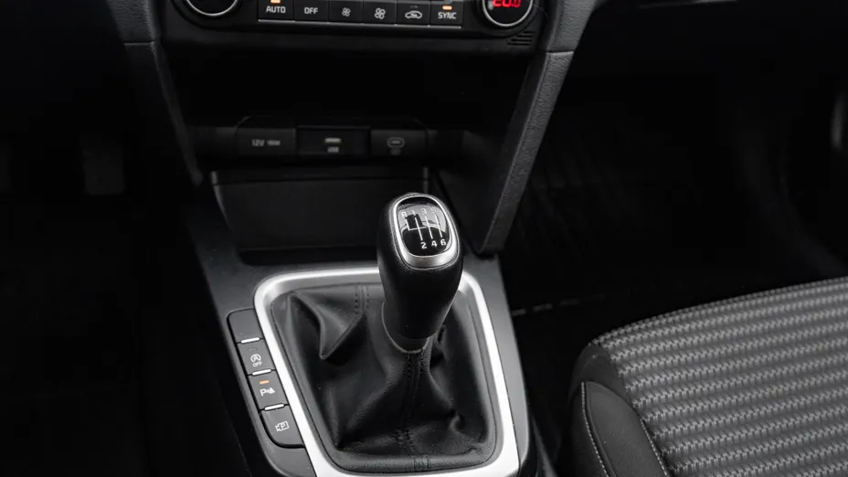KIA Cee'd Ceed 1.5 T-GDI M