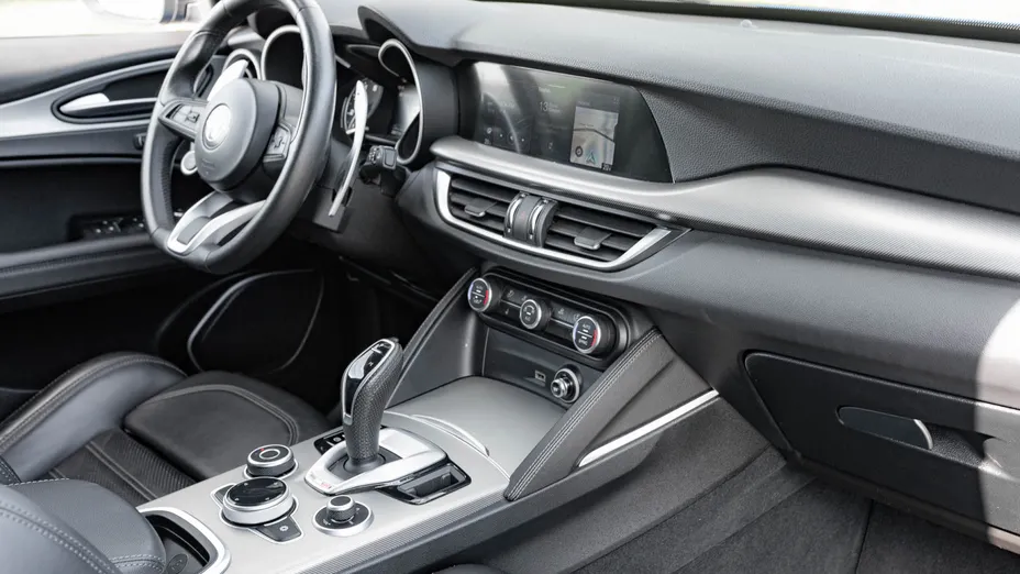 ALFA ROMEO Stelvio Stelvio 2.0 Turbo Veloce Q4 aut