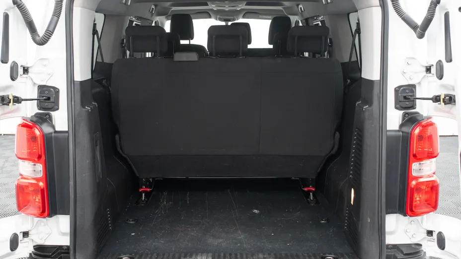 TOYOTA Proace Proace Kombi 2.0 D-4D Long 2,8t