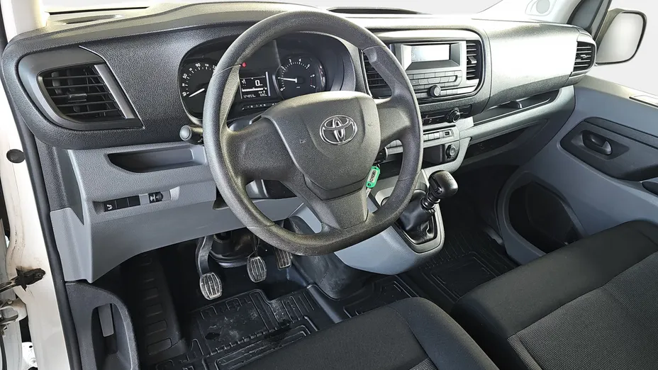 TOYOTA Proace Proace Kombi 2.0 D-4D Long 2,8t