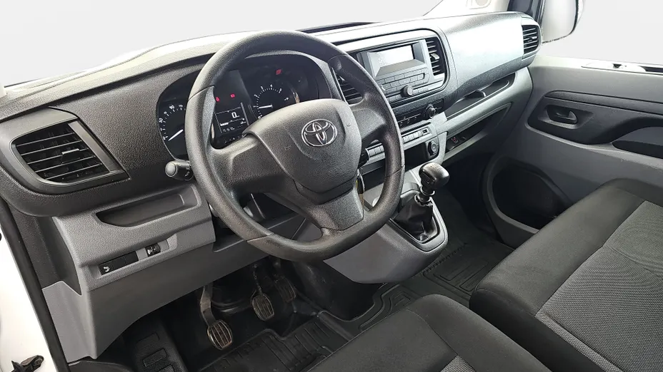 TOYOTA Proace Proace Kombi 2.0 D-4D Long 2,8t