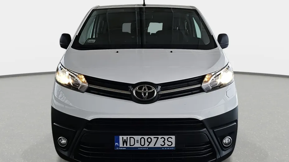 TOYOTA Proace Proace Kombi 2.0 D-4D Long 2,8t Aut.