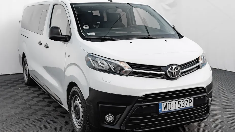 TOYOTA Proace Proace Kombi 2.0 D-4D Long 2,8t Aut.