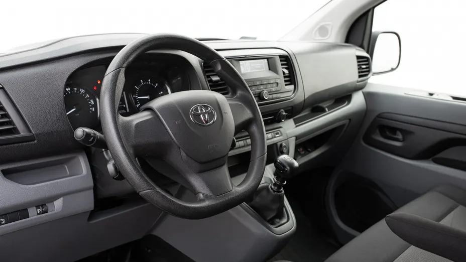 TOYOTA Proace Proace Kombi 2.0 D-4D Long 2,8t Aut.