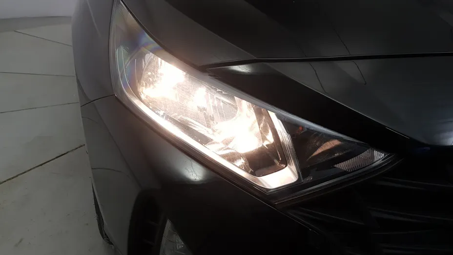 HYUNDAI i20 i20 1.2 Pure