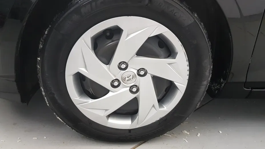 HYUNDAI i20 i20 1.2 Pure