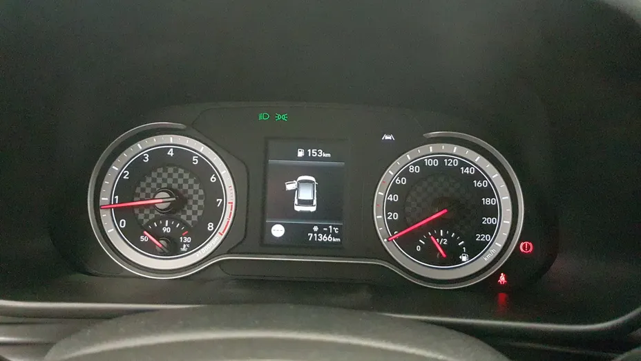 HYUNDAI i20 i20 1.2 Pure