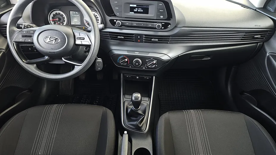 HYUNDAI i20 i20 1.2 Pure