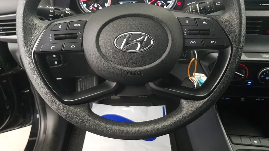 HYUNDAI i20 i20 1.2 Pure