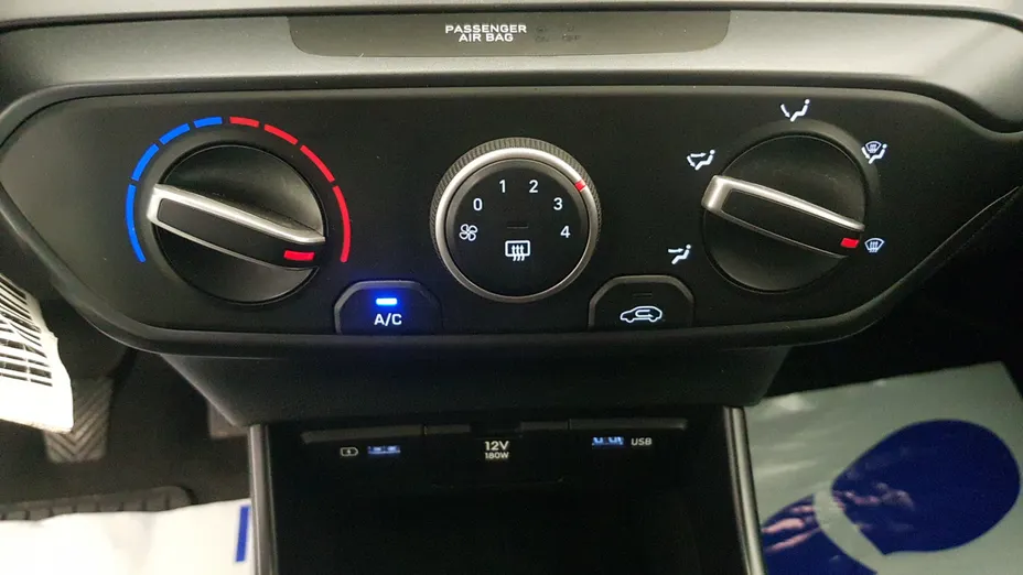 HYUNDAI i20 i20 1.2 Pure