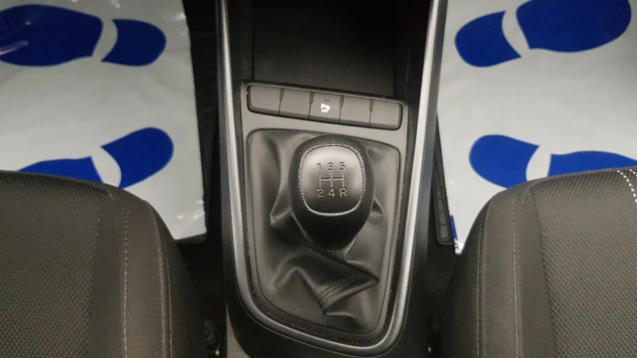 HYUNDAI i20 i20 1.2 Pure