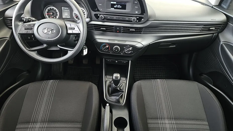 HYUNDAI i20 i20 1.2 Pure