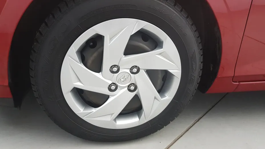 HYUNDAI i20 i20 1.2 Pure