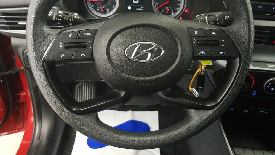 HYUNDAI i20 i20 1.2 Pure