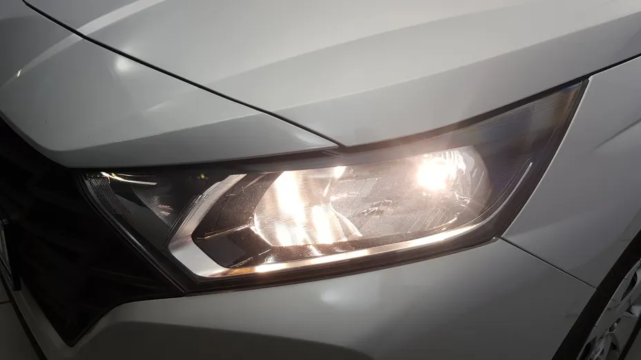 HYUNDAI i20 i20 1.2 Pure