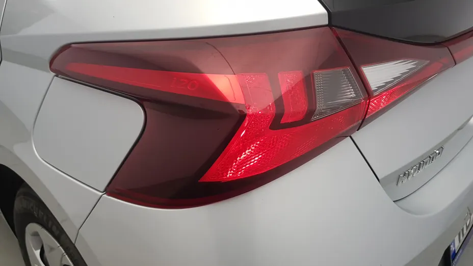 HYUNDAI i20 i20 1.2 Pure